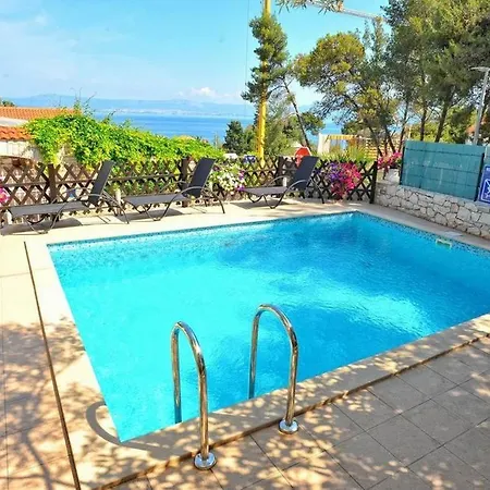 Apartmán 16099b Sutivan